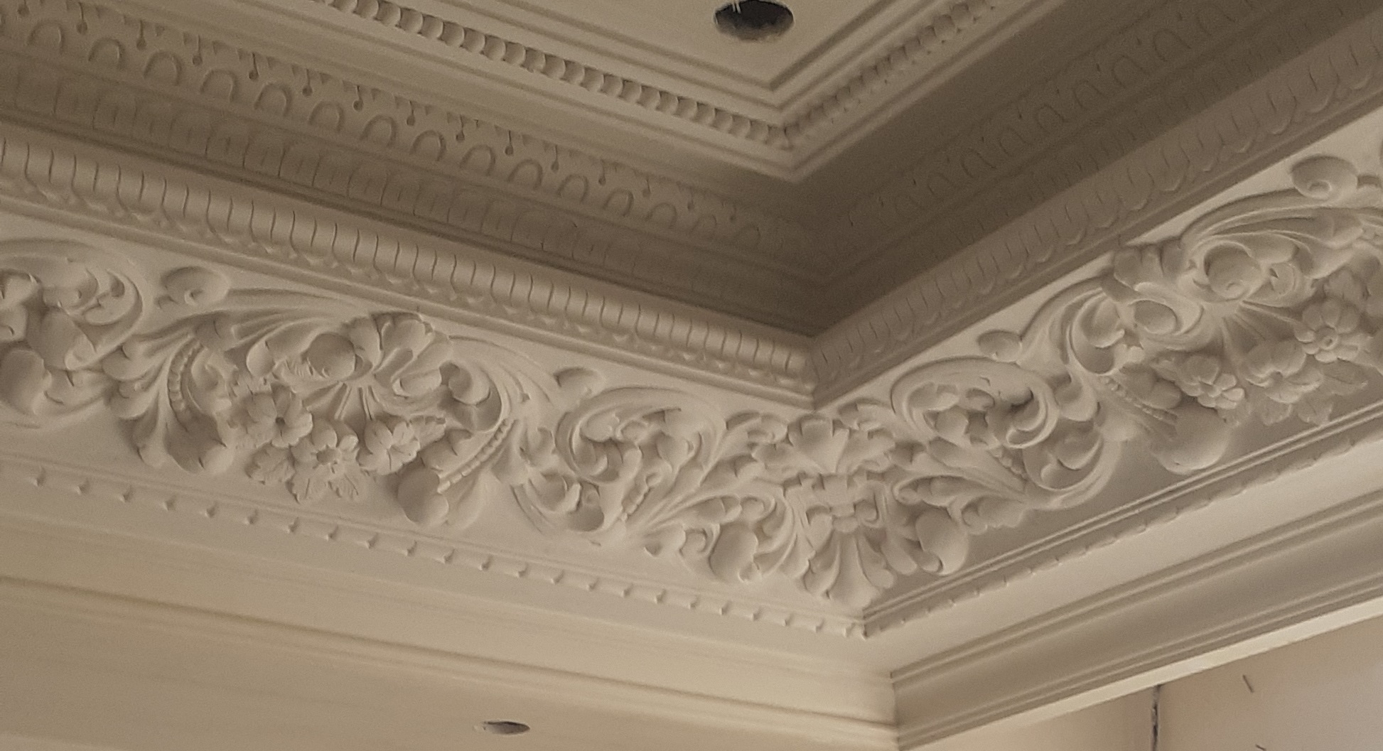 گچبری سقف مدرن